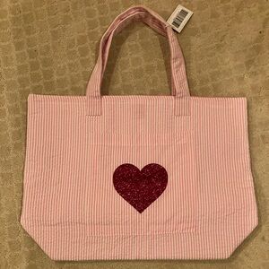 Quilted Koala Everything Bag: Pink Seersucker